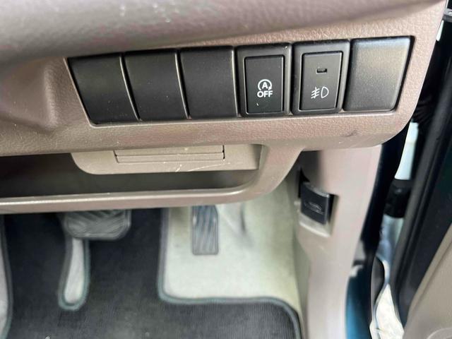 ＭＲワゴンＷｉｔ ＸＳ　ナビ　ＴＶ　オートライト　ＨＩＤ　スマートキー　アイドリングストップ　電動格納ミラー　ベンチシート　ＣＶＴ　盗難防止システム　ＡＢＳ　アルミホイール　衝突安全ボディ　エアコン　パワーステアリング（8枚目）