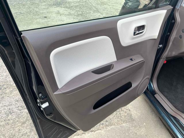 ＭＲワゴンＷｉｔ ＸＳ　ナビ　ＴＶ　オートライト　ＨＩＤ　スマートキー　アイドリングストップ　電動格納ミラー　ベンチシート　ＣＶＴ　盗難防止システム　ＡＢＳ　アルミホイール　衝突安全ボディ　エアコン　パワーステアリング（29枚目）