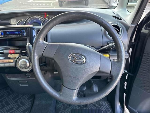 タント Ｇスペシャル　電動スライドドア　スマートキー　アイドリングストップ　ベンチシート　ＣＶＴ　盗難防止システム　ＡＢＳ　ＣＤ　ＵＳＢ　アルミホイール　衝突安全ボディ　エアコン　パワーステアリング　パワーウィンドウ（3枚目）