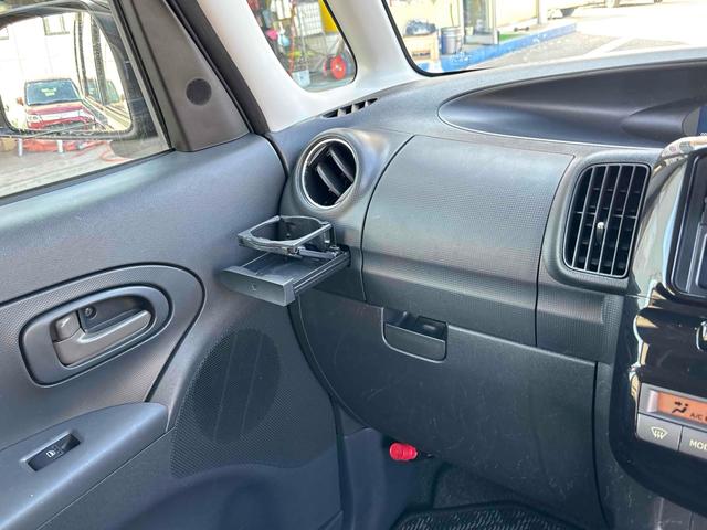 タント Ｇスペシャル　電動スライドドア　スマートキー　アイドリングストップ　ベンチシート　ＣＶＴ　盗難防止システム　ＡＢＳ　ＣＤ　ＵＳＢ　アルミホイール　衝突安全ボディ　エアコン　パワーステアリング　パワーウィンドウ（26枚目）