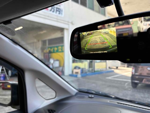 ｅＫカスタム Ｔ　ＥＴＣ　バックカメラ　ナビ　ＴＶ　ＨＩＤ　スマートキー　電動格納ミラー　ベンチシート　ＣＶＴ　盗難防止システム　ＡＢＳ　ＣＤ　ＵＳＢ　ミュージックプレイヤー接続可　アルミホイール　衝突安全ボディ（4枚目）