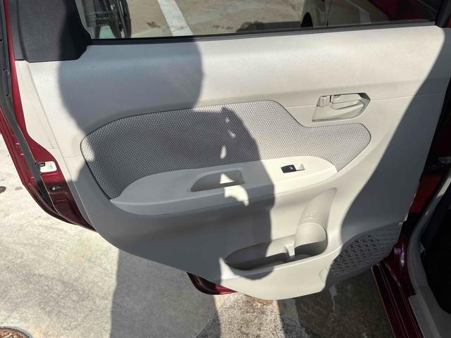 ムーヴ L SA ETC 衝突被害軽減システム キーレスエントリー アイドリングストップ 電動格納ミラー ベンチシート CVT 盗難防止システム ABS ESC CD 衝突安全ボディ エアコン パワーステアリング(27枚目)