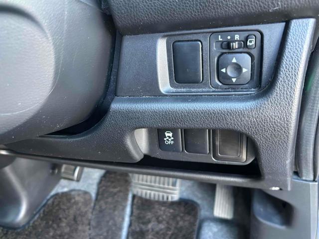 デイズ ハイウェイスター　Ｇターボ　全周囲カメラ　ＴＶ　オートライト　ＨＩＤ　スマートキー　電動格納ミラー　ベンチシート　ターボ　ＣＶＴ　盗難防止システム　ＡＢＳ　ＥＳＣ　ＣＤ　ＤＶＤ再生　ＵＳＢ　ミュージックプレイヤー接続可（9枚目）