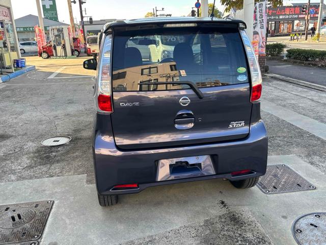 デイズ ハイウェイスター　Ｇターボ　全周囲カメラ　ＴＶ　オートライト　ＨＩＤ　スマートキー　電動格納ミラー　ベンチシート　ターボ　ＣＶＴ　盗難防止システム　ＡＢＳ　ＥＳＣ　ＣＤ　ＤＶＤ再生　ＵＳＢ　ミュージックプレイヤー接続可（17枚目）