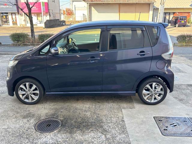 デイズ ハイウェイスター　Ｇターボ　全周囲カメラ　ＴＶ　オートライト　ＨＩＤ　スマートキー　電動格納ミラー　ベンチシート　ターボ　ＣＶＴ　盗難防止システム　ＡＢＳ　ＥＳＣ　ＣＤ　ＤＶＤ再生　ＵＳＢ　ミュージックプレイヤー接続可（19枚目）