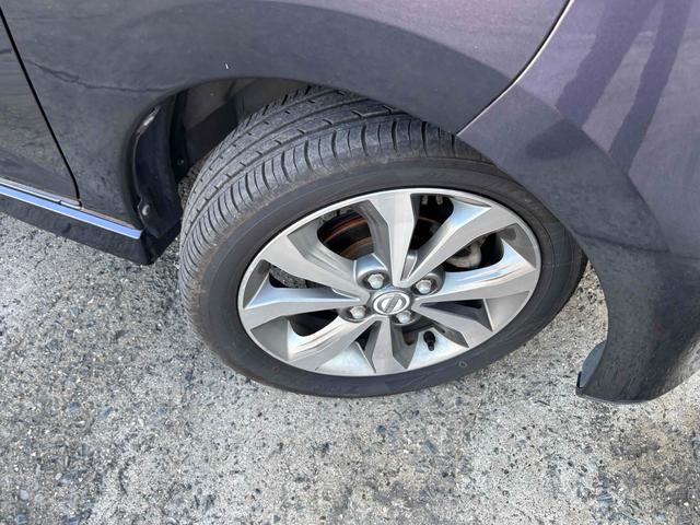 デイズ ハイウェイスター　Ｇターボ　全周囲カメラ　ＴＶ　オートライト　ＨＩＤ　スマートキー　電動格納ミラー　ベンチシート　ターボ　ＣＶＴ　盗難防止システム　ＡＢＳ　ＥＳＣ　ＣＤ　ＤＶＤ再生　ＵＳＢ　ミュージックプレイヤー接続可（23枚目）