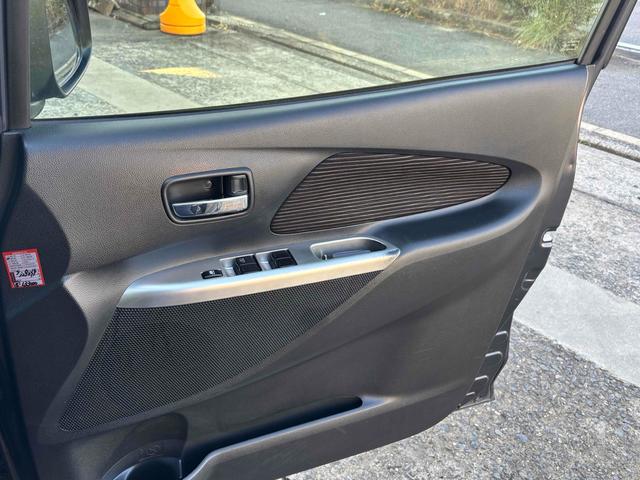 デイズ ハイウェイスター　Ｇターボ　全周囲カメラ　ＴＶ　オートライト　ＨＩＤ　スマートキー　電動格納ミラー　ベンチシート　ターボ　ＣＶＴ　盗難防止システム　ＡＢＳ　ＥＳＣ　ＣＤ　ＤＶＤ再生　ＵＳＢ　ミュージックプレイヤー接続可（27枚目）