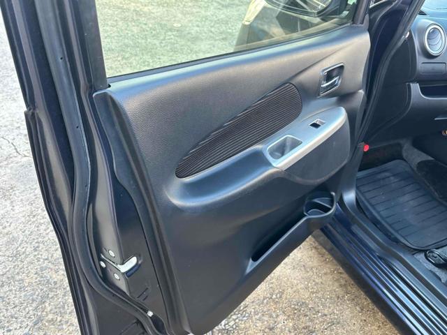 デイズ ハイウェイスター　Ｇターボ　全周囲カメラ　ＴＶ　オートライト　ＨＩＤ　スマートキー　電動格納ミラー　ベンチシート　ターボ　ＣＶＴ　盗難防止システム　ＡＢＳ　ＥＳＣ　ＣＤ　ＤＶＤ再生　ＵＳＢ　ミュージックプレイヤー接続可（33枚目）