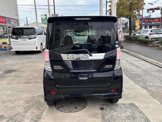 デイズルークス ハイウェイスター　Ｘターボ　全周囲カメラ　両側スライド・片側電動　ナビ　ＴＶ　衝突被害軽減システム　オートマチックハイビーム　オートライト　ＬＥＤヘッドランプ　スマートキー　アイドリングストップ　電動格納ミラー　ベンチシート（16枚目）