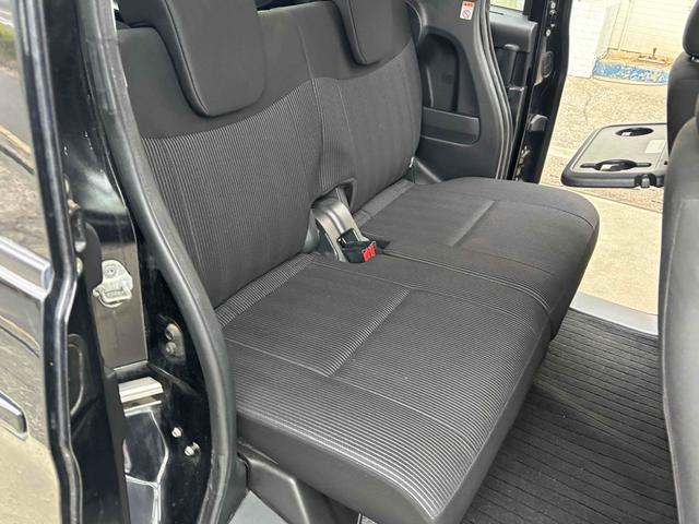 デイズルークス ハイウェイスター　Ｘターボ　全周囲カメラ　両側スライド・片側電動　ナビ　ＴＶ　衝突被害軽減システム　オートマチックハイビーム　オートライト　ＬＥＤヘッドランプ　スマートキー　アイドリングストップ　電動格納ミラー　ベンチシート（30枚目）