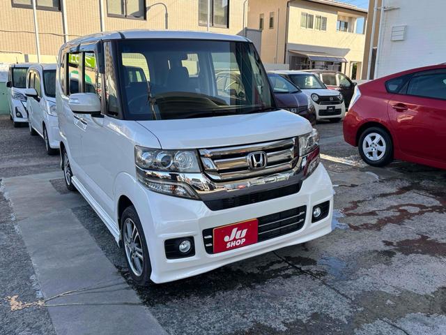 N-BOXカスタム G・Lパッケージ バックカメラ 両側電動スライドドア オートライト HID スマートキー アイドリングストップ 電動格納ミラー ベンチシート CVT 盗難防止システム ABS ESC CD ミュージックプレイヤー接続可(11枚目)