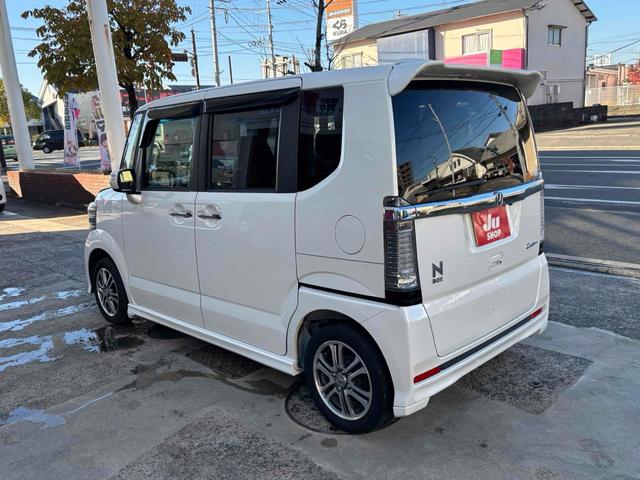 N-BOXカスタム G・Lパッケージ バックカメラ 両側電動スライドドア オートライト HID スマートキー アイドリングストップ 電動格納ミラー ベンチシート CVT 盗難防止システム ABS ESC CD ミュージックプレイヤー接続可(15枚目)