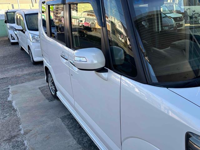 N-BOXカスタム G・Lパッケージ バックカメラ 両側電動スライドドア オートライト HID スマートキー アイドリングストップ 電動格納ミラー ベンチシート CVT 盗難防止システム ABS ESC CD ミュージックプレイヤー接続可(18枚目)