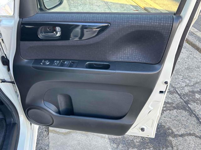 N-BOXカスタム G・Lパッケージ バックカメラ 両側電動スライドドア オートライト HID スマートキー アイドリングストップ 電動格納ミラー ベンチシート CVT 盗難防止システム ABS ESC CD ミュージックプレイヤー接続可(31枚目)