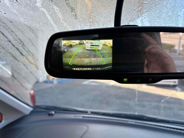 ｅＫカスタム Ｔ　バックカメラ　ＴＶ　オートライト　ＨＩＤ　スマートキー　電動格納ミラー　ベンチシート　ＣＶＴ　盗難防止システム　ＡＢＳ　アルミホイール　衝突安全ボディ　エアコン　パワーステアリング　パワーウィンドウ（8枚目）