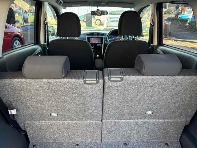 ｅＫカスタム Ｔ　バックカメラ　ＴＶ　オートライト　ＨＩＤ　スマートキー　電動格納ミラー　ベンチシート　ＣＶＴ　盗難防止システム　ＡＢＳ　アルミホイール　衝突安全ボディ　エアコン　パワーステアリング　パワーウィンドウ（23枚目）