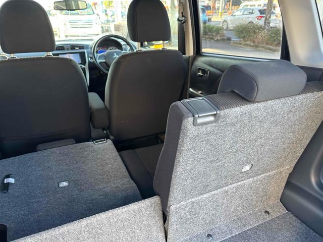 ｅＫカスタム Ｔ　バックカメラ　ＴＶ　オートライト　ＨＩＤ　スマートキー　電動格納ミラー　ベンチシート　ＣＶＴ　盗難防止システム　ＡＢＳ　アルミホイール　衝突安全ボディ　エアコン　パワーステアリング　パワーウィンドウ（24枚目）