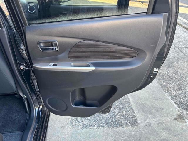 ｅＫカスタム Ｔ　バックカメラ　ＴＶ　オートライト　ＨＩＤ　スマートキー　電動格納ミラー　ベンチシート　ＣＶＴ　盗難防止システム　ＡＢＳ　アルミホイール　衝突安全ボディ　エアコン　パワーステアリング　パワーウィンドウ（35枚目）