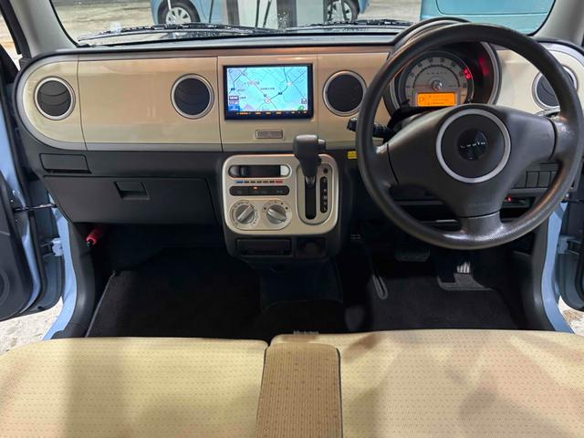 アルトラパン Ｘ　バックカメラ　ナビ　スマートキー　電動格納ミラー　ベンチシート　ＣＶＴ　盗難防止システム　ＡＢＳ　アルミホイール　衝突安全ボディ　エアコン　パワーステアリング　パワーウィンドウ（2枚目）