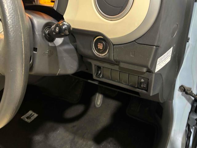 アルトラパン Ｘ　バックカメラ　ナビ　スマートキー　電動格納ミラー　ベンチシート　ＣＶＴ　盗難防止システム　ＡＢＳ　アルミホイール　衝突安全ボディ　エアコン　パワーステアリング　パワーウィンドウ（7枚目）