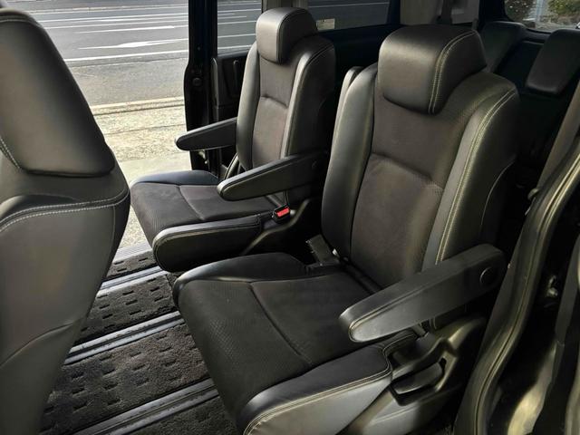 ステップワゴンスパーダ Z クールスピリット ドライブレコーダー ETC ナビ オートクルーズコントロール 両側電動スライドドア HID スマートキー アイドリングストップ 電動格納ミラー 3列シート CVT アルミホイール 盗難防止システム(9枚目)