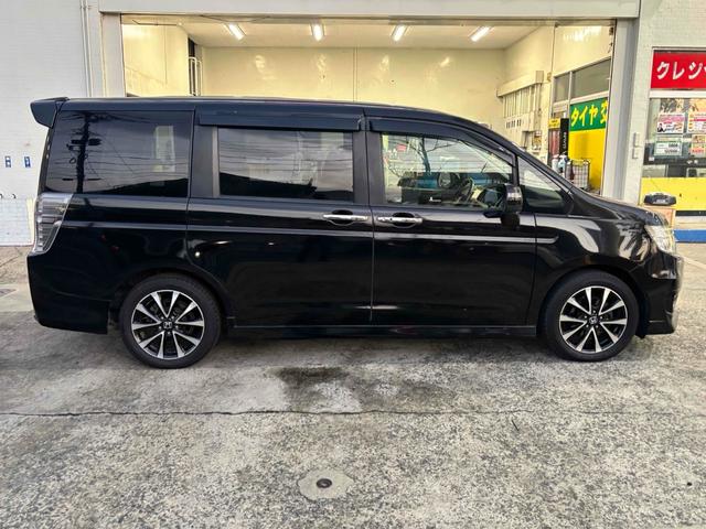 ステップワゴンスパーダ Z クールスピリット ドライブレコーダー ETC ナビ オートクルーズコントロール 両側電動スライドドア HID スマートキー アイドリングストップ 電動格納ミラー 3列シート CVT アルミホイール 盗難防止システム(15枚目)