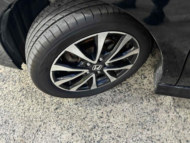 ステップワゴンスパーダ Z クールスピリット ドライブレコーダー ETC ナビ オートクルーズコントロール 両側電動スライドドア HID スマートキー アイドリングストップ 電動格納ミラー 3列シート CVT アルミホイール 盗難防止システム(33枚目)