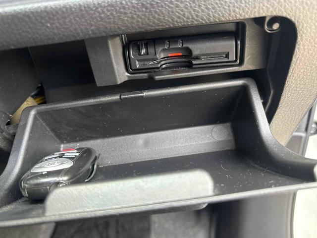 セレナ ハイウェイスターS-HVアドバンスドセーフティパック ドライブレコーダー ETC 全周囲カメラ ナビ TV クリアランスソナー オートクルーズコントロール レーンアシスト 衝突被害軽減システム 両側電動スライドドア スマートキー アイドリングストップ(8枚目)