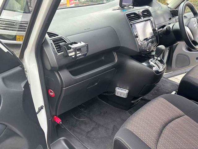 セレナ ハイウェイスターS-HVアドバンスドセーフティパック ドライブレコーダー ETC 全周囲カメラ ナビ TV クリアランスソナー オートクルーズコントロール レーンアシスト 衝突被害軽減システム 両側電動スライドドア スマートキー アイドリングストップ(39枚目)