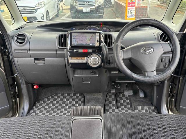 タント カスタムXスペシャル ETC バックカメラ 電動スライドドア ナビ TV HID スマートキー アイドリングストップ ベンチシート CVT 盗難防止システム ABS アルミホイール 衝突安全ボディ エアコン(2枚目)