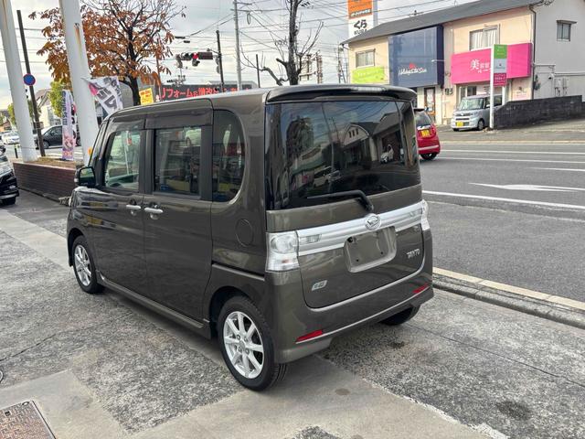 タント カスタムXスペシャル ETC バックカメラ 電動スライドドア ナビ TV HID スマートキー アイドリングストップ ベンチシート CVT 盗難防止システム ABS アルミホイール 衝突安全ボディ エアコン(17枚目)