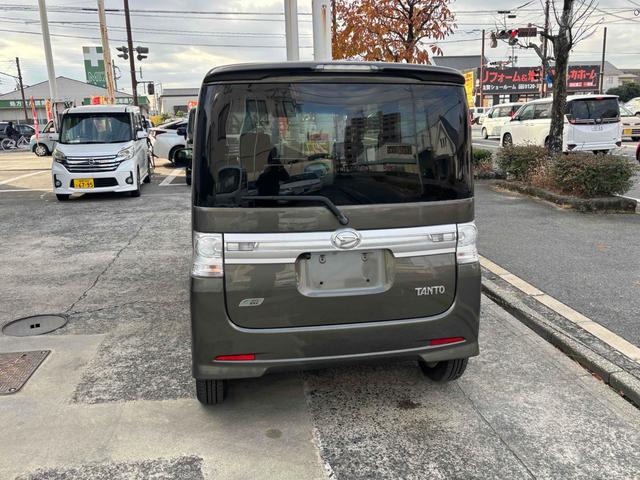 タント カスタムXスペシャル ETC バックカメラ 電動スライドドア ナビ TV HID スマートキー アイドリングストップ ベンチシート CVT 盗難防止システム ABS アルミホイール 衝突安全ボディ エアコン(18枚目)