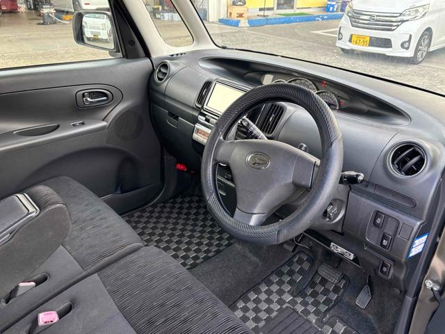 タント カスタムXスペシャル ETC バックカメラ 電動スライドドア ナビ TV HID スマートキー アイドリングストップ ベンチシート CVT 盗難防止システム ABS アルミホイール 衝突安全ボディ エアコン(28枚目)