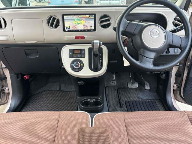 ミラココア ココアプラスＸ　バックカメラ　ＴＶ　ＬＥＤヘッドランプ　スマートキー　アイドリングストップ　電動格納ミラー　ベンチシート　ＣＶＴ　盗難防止システム　ＡＢＳ　ＣＤ　ルーフレール　衝突安全ボディ　エアコン（2枚目）