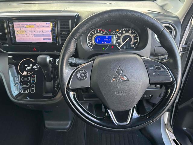 ｅＫスペースカスタム カスタムＴ　セーフティプラスエディション　全周囲カメラ　両側電動スライドドア　オートクルーズコントロール　衝突被害軽減システム　オートマチックハイビーム　ＬＥＤヘッドランプ　スマートキー　アイドリングストップ　電動格納ミラー　ベンチシート（3枚目）