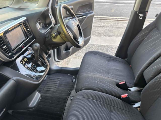 ｅＫスペースカスタム カスタムＴ　セーフティプラスエディション　全周囲カメラ　両側電動スライドドア　オートクルーズコントロール　衝突被害軽減システム　オートマチックハイビーム　ＬＥＤヘッドランプ　スマートキー　アイドリングストップ　電動格納ミラー　ベンチシート（33枚目）