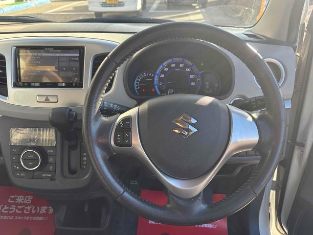 ワゴンR FZ ETC TV 衝突被害軽減システム スマートキー アイドリングストップ シートヒーター ベンチシート CVT 盗難防止システム ABS ESC CD USB Bluetooth アルミホイール(3枚目)