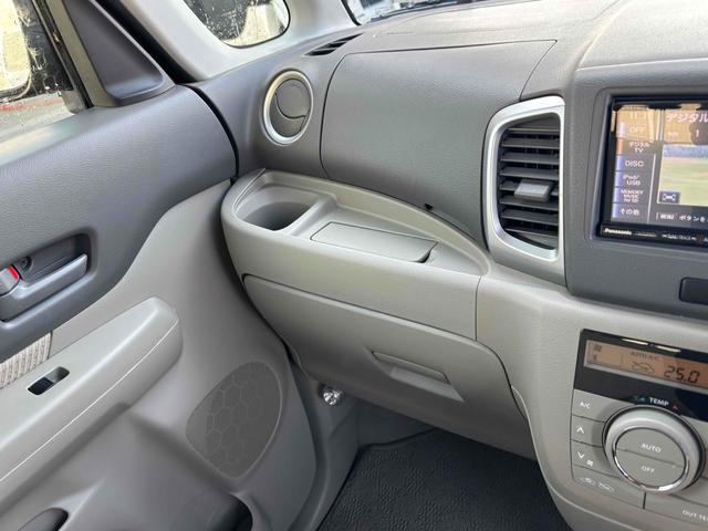 スペーシア Ｘ　両側スライド・片側電動　ナビ　ＴＶ　スマートキー　アイドリングストップ　電動格納ミラー　ベンチシート　ＣＶＴ　盗難防止システム　ＡＢＳ　ＣＤ　ＵＳＢ　衝突安全ボディ　エアコン　パワーステアリング（11枚目）