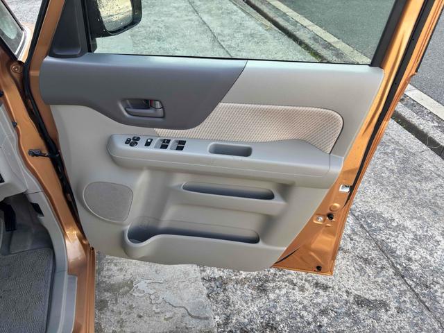 スペーシア Ｘ　両側スライド・片側電動　ナビ　ＴＶ　スマートキー　アイドリングストップ　電動格納ミラー　ベンチシート　ＣＶＴ　盗難防止システム　ＡＢＳ　ＣＤ　ＵＳＢ　衝突安全ボディ　エアコン　パワーステアリング（40枚目）