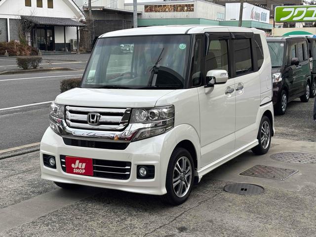 Ｎ－ＢＯＸカスタム Ｇ・Ｌパッケージ　バックカメラ　両側スライド・片側電動　ナビ　ＨＩＤ　スマートキー　アイドリングストップ　電動格納ミラー　ベンチシート　ＣＶＴ　盗難防止システム　ＡＢＳ　ＥＳＣ　アルミホイール　エアコン（12枚目）