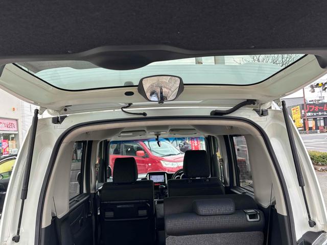 Ｎ－ＢＯＸカスタム Ｇ・Ｌパッケージ　バックカメラ　両側スライド・片側電動　ナビ　ＨＩＤ　スマートキー　アイドリングストップ　電動格納ミラー　ベンチシート　ＣＶＴ　盗難防止システム　ＡＢＳ　ＥＳＣ　アルミホイール　エアコン（26枚目）