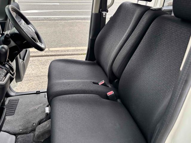 Ｎ－ＢＯＸカスタム Ｇ・Ｌパッケージ　バックカメラ　両側スライド・片側電動　ナビ　ＨＩＤ　スマートキー　アイドリングストップ　電動格納ミラー　ベンチシート　ＣＶＴ　盗難防止システム　ＡＢＳ　ＥＳＣ　アルミホイール　エアコン（32枚目）