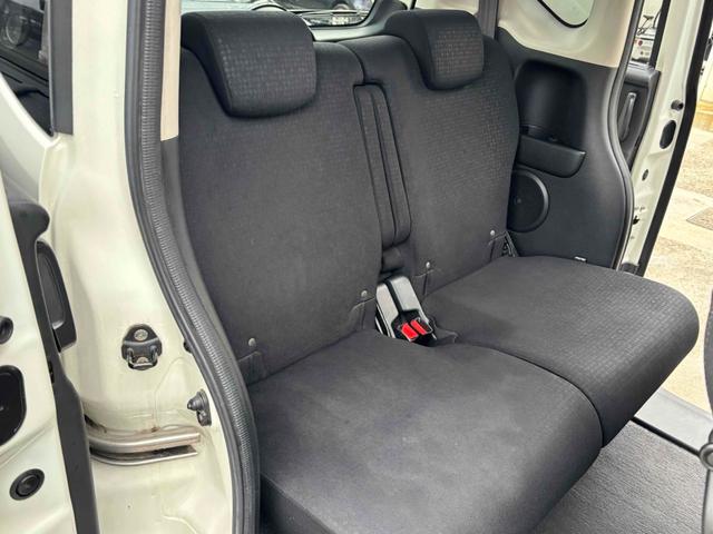 Ｎ－ＢＯＸカスタム Ｇ・Ｌパッケージ　バックカメラ　両側スライド・片側電動　ナビ　ＨＩＤ　スマートキー　アイドリングストップ　電動格納ミラー　ベンチシート　ＣＶＴ　盗難防止システム　ＡＢＳ　ＥＳＣ　アルミホイール　エアコン（35枚目）