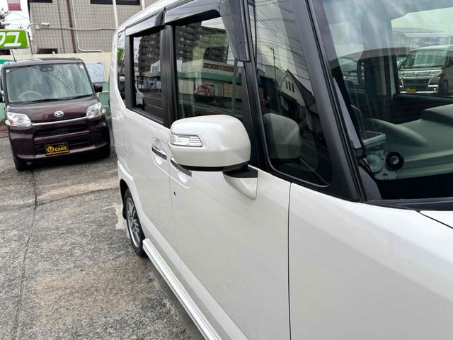 Ｎ－ＢＯＸカスタム Ｇ・Ｌパッケージ　バックカメラ　両側スライド・片側電動　ナビ　ＨＩＤ　スマートキー　アイドリングストップ　電動格納ミラー　ベンチシート　ＣＶＴ　盗難防止システム　ＡＢＳ　ＥＳＣ　アルミホイール　エアコン（42枚目）