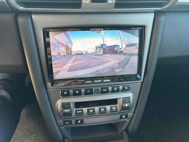 �o�b�N�J��������уK�C�h���C���\������������Ă��܂��̂ŁA�Ԍɓ��ꂪ���Ȑl�ł��A�V�X�g���Ă���܂��B