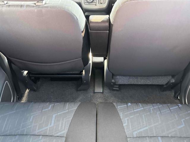 ワゴンＲスティングレー Ｘ　ＥＴＣ　ナビ　ＴＶ　衝突被害軽減システム　ＨＩＤ　スマートキー　アイドリングストップ　シートヒーター　ベンチシート　ＣＶＴ　盗難防止システム　ＡＢＳ　ＥＳＣ　アルミホイール　衝突安全ボディ　エアコン（24枚目）