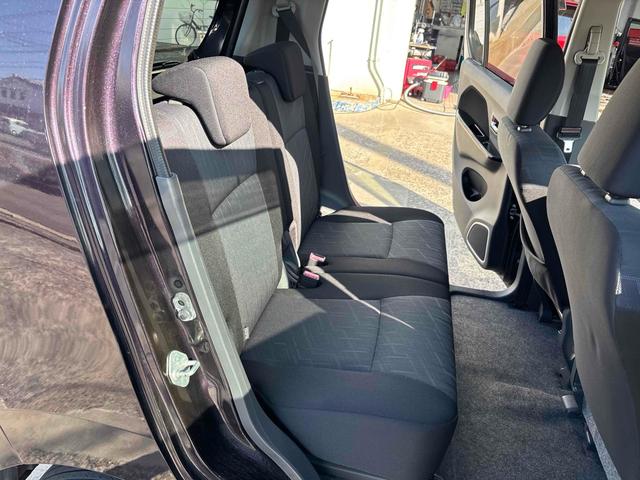 ワゴンＲスティングレー Ｘ　ＥＴＣ　ナビ　ＴＶ　衝突被害軽減システム　ＨＩＤ　スマートキー　アイドリングストップ　シートヒーター　ベンチシート　ＣＶＴ　盗難防止システム　ＡＢＳ　ＥＳＣ　アルミホイール　衝突安全ボディ　エアコン（28枚目）