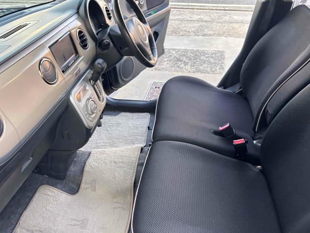 アルトラパン X TV オートライト スマートキー アイドリングストップ シートヒーター ベンチシート CVT 盗難防止システム ABS アルミホイール 衝突安全ボディ エアコン パワーステアリング パワーウィンドウ(9枚目)