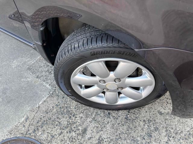 アルトラパン X TV オートライト スマートキー アイドリングストップ シートヒーター ベンチシート CVT 盗難防止システム ABS アルミホイール 衝突安全ボディ エアコン パワーステアリング パワーウィンドウ(20枚目)