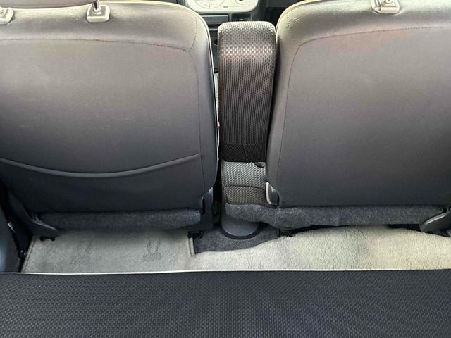 アルトラパン X TV オートライト スマートキー アイドリングストップ シートヒーター ベンチシート CVT 盗難防止システム ABS アルミホイール 衝突安全ボディ エアコン パワーステアリング パワーウィンドウ(24枚目)